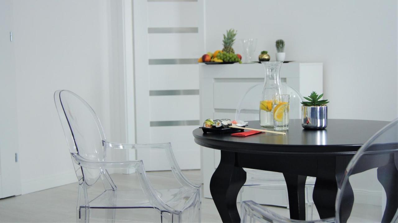 Przestronny Apartament Contento- Wroclaw Centrumアパートメント エクステリア 写真